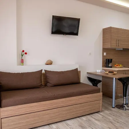 Anastasia's Апартаменты Полихроно